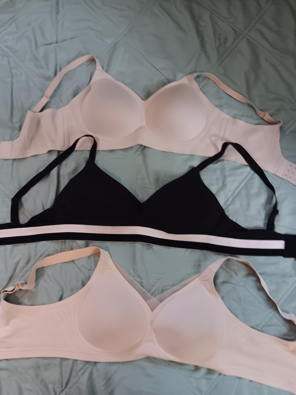 Everyday Seamless Comfort Bra - Black & Nude